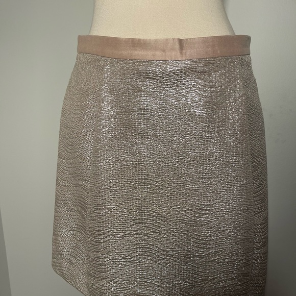 Size small tory burch kathleen metallic silver mini skirt - Picture 2 of 6